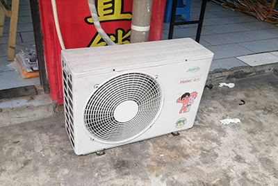 中卫市空调突然不制冷只吹自然风怎么办？